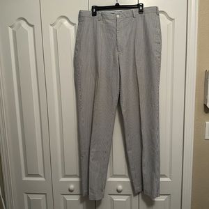 Brooks Brothers Men’s Seersucker Pants Size 38x34. Excellent condition !